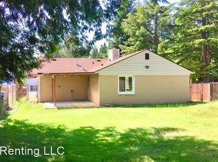15526 14th Ave NE, Shoreline, WA 98155