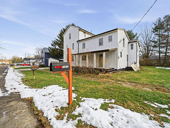 3rd image of 11890 Broad St