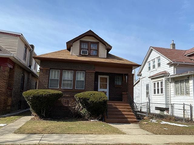 1st image of 1434 N Waller Ave