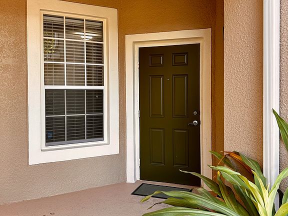 3rd image of 2847 Metro Sevilla Dr #1107