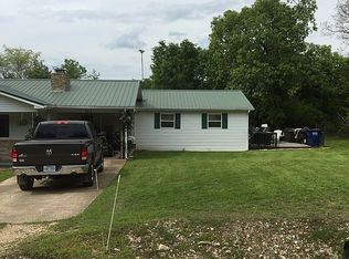 309 E Pine St, Diamond City, AR 72644