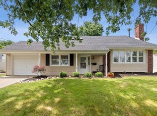16 Bradford Pl, Turnersville, NJ 08012