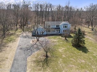 1941 4th Oaks, Commerce Township, MI 48382