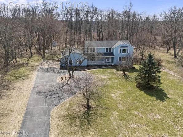 1941 4th Oaks, Commerce Township, MI 48382