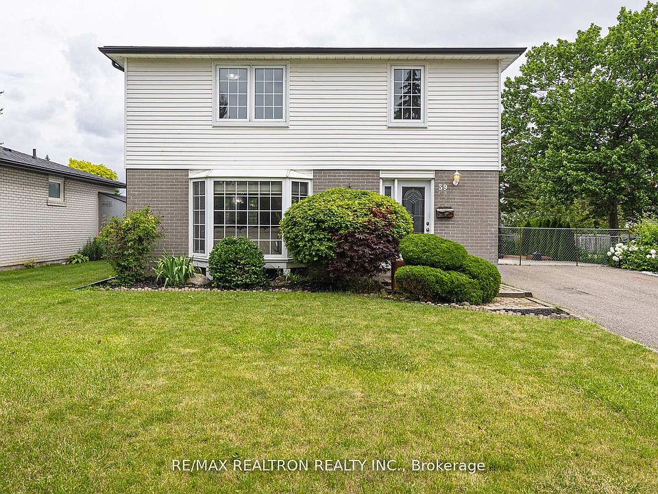 1st image of 39 Deloraine Dr