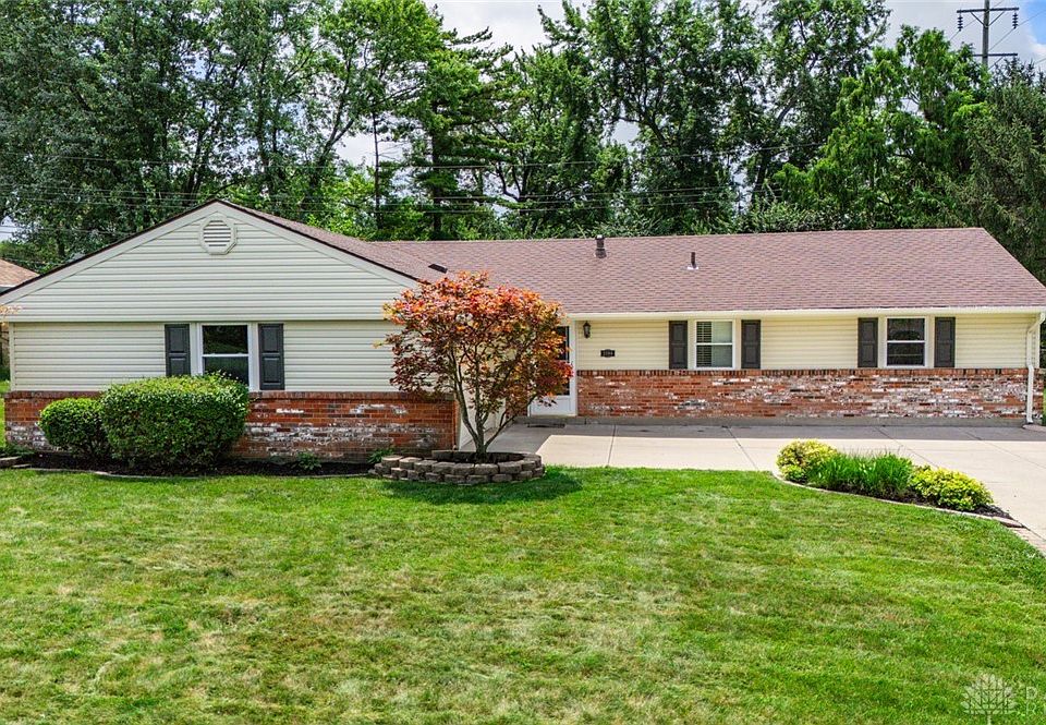 1st image of 2198 Cherry Oak Dr