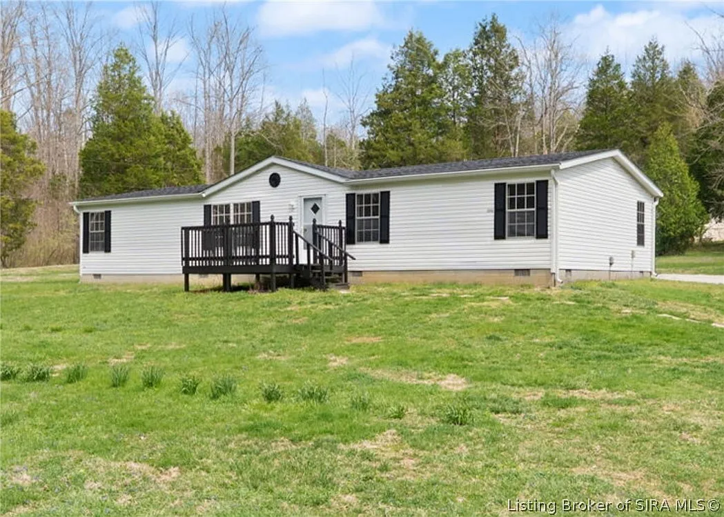 2202 W County Road 550 S photo 1