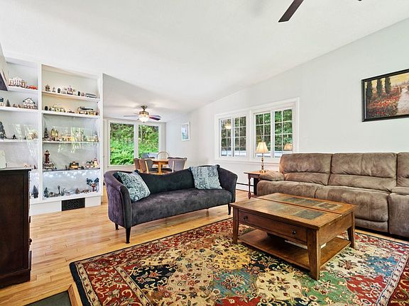 4th image of 15 Juniper Hill