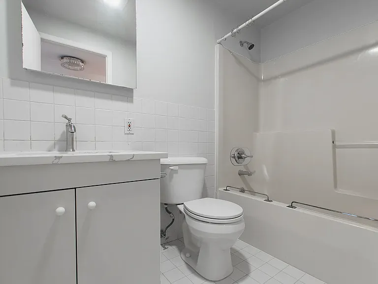 271 Columbia St #3 — Photo 7