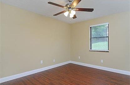 5th image of 2913 La Villas Dr