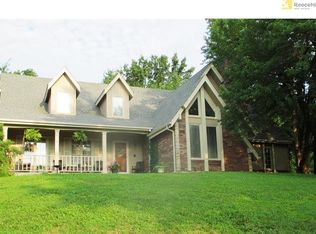 8401 Hedges Ave, Raytown, MO 64138