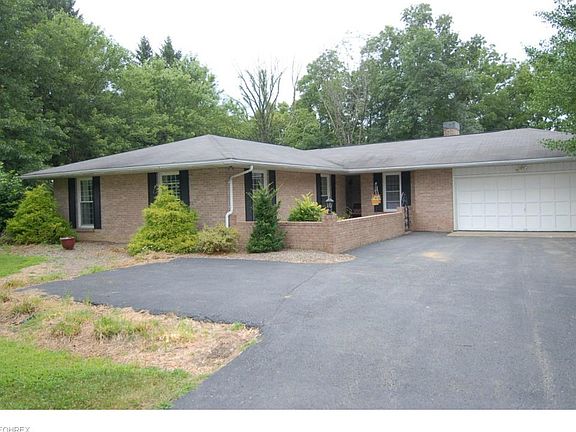 2nd image of 720 Wildwood Cir