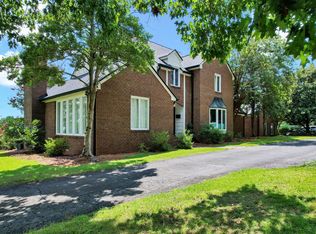 2131 Vinewood Dr, Dalton, GA 30720