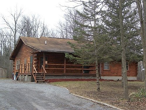 1st image of 227 Pellman Pl