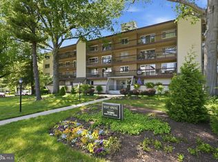 10320 Westlake Dr #E-302, Bethesda, MD 20817