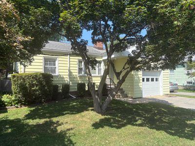 18 Hallmark Place, Stamford, CT, 06906