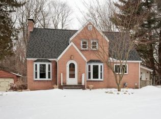 2240 Frederick Ave, Kalamazoo, MI 49008