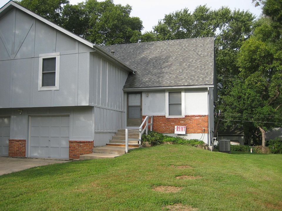 6120 Newton - PRICE REDUCED!