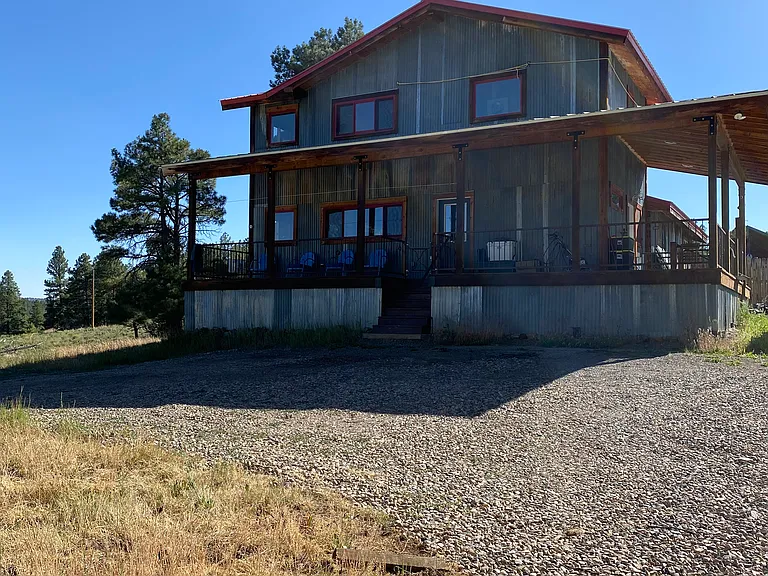 210 Stagecoach Ln — Photo 3