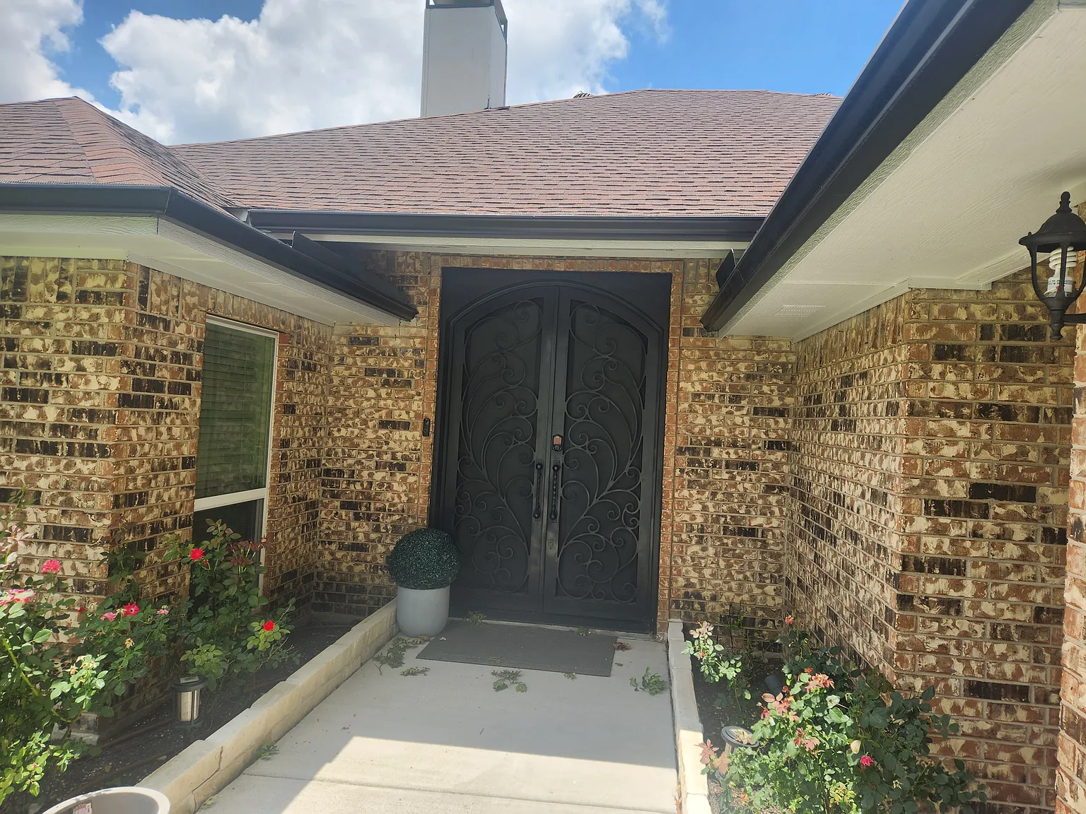 3 bed, 2250 sqft, $2,795 — Photo 3