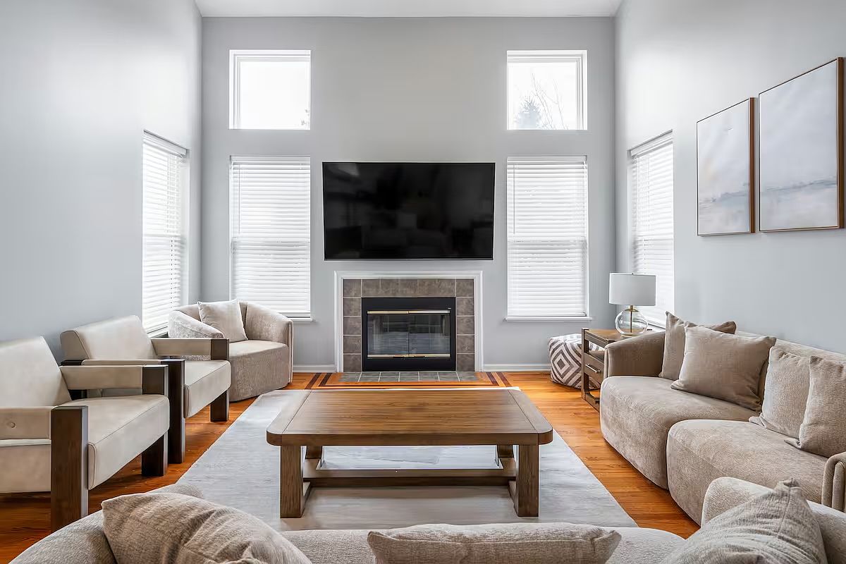 6095 Frank Dr, Hoffman Estates, IL 60192 | Zillow