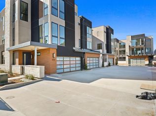 958 Grand Ave, Carlsbad, CA 92008