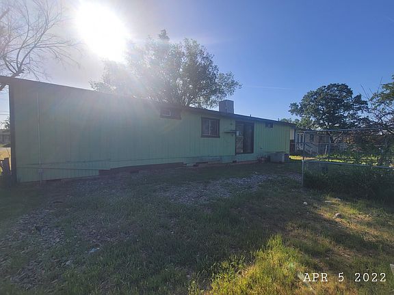 4th image of 19606 Freshwater Dr