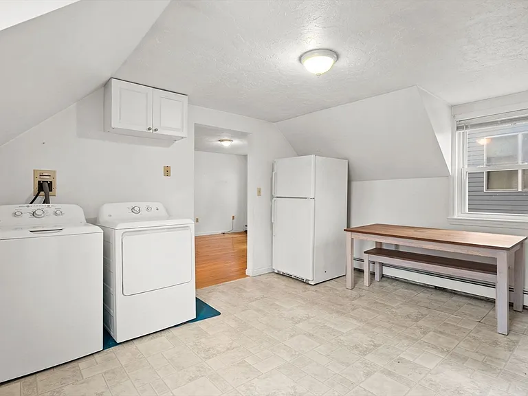 8 Walnut St #2 — Photo 9