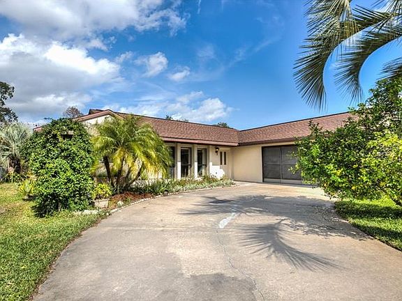 5th image of 26629 W Cove Dr