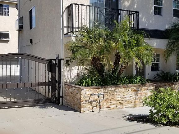 4th image of 5228 Willowcrest Ave #1