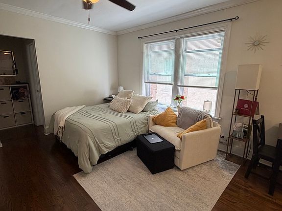 5th image of 2129 N Dayton St #203