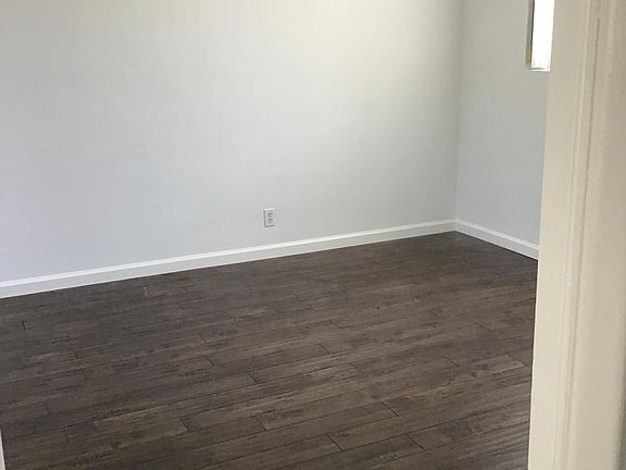 4th image of 11655 Gorham Ave #9