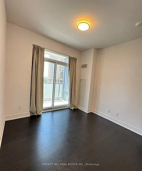 7 Kenaston Gdns #309 — Photo 8