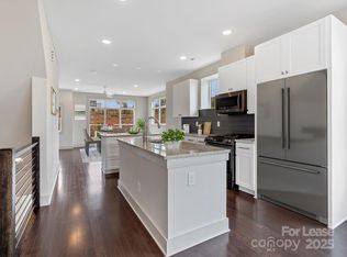 1106 Wesley Terrace Ave, Charlotte, NC 28208