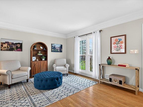 4th image of 1264 Royal Ave