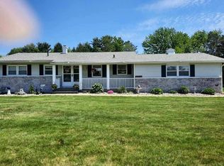 3687 Hampton Heights Dr, Cuyahoga Falls, OH 44223