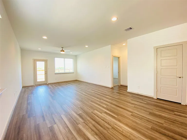 2811 Chancery Summit Ct — Photo 6