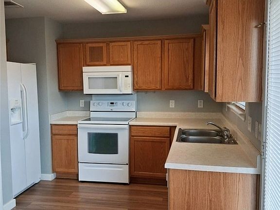 5th image of 4608 Causeway Ct