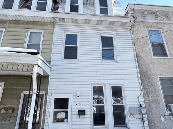 741 E Norwegian St, Pottsville, PA 17901