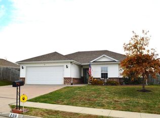 200 Copper Mountain Dr, Columbia, MO 65202