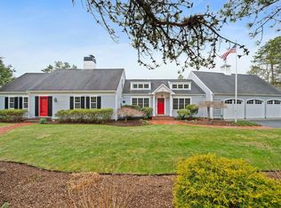 46 Forsyth Ct, Cotuit, MA 02635