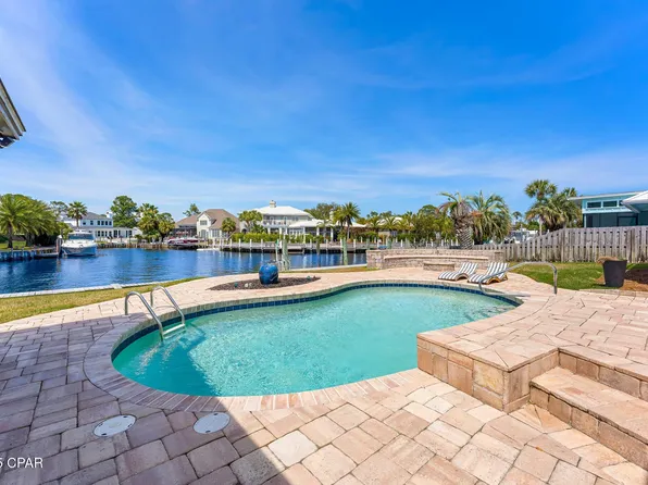 523 Wahoo Rd, Panama City Beach, FL 32408