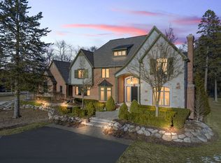 5215 Brookdale Rd, Bloomfield Hills, MI 48304