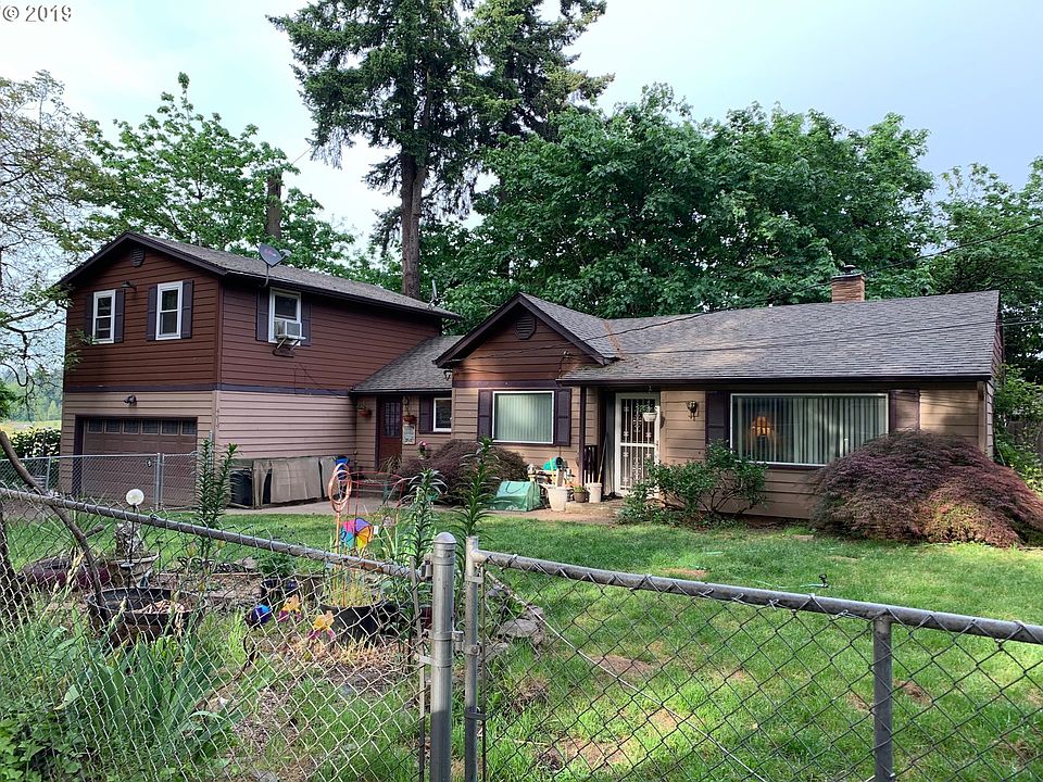1st image of 4619 NE Creston Ave