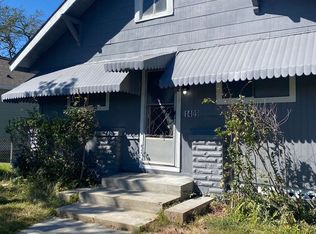 1409 9th St, Port Arthur, TX 77640
