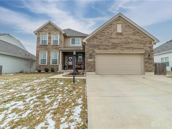 4218 Spicebush Dr, Tipp City, OH 45371