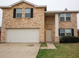 9132 Garden Springs Dr, Fort Worth, TX 76123
