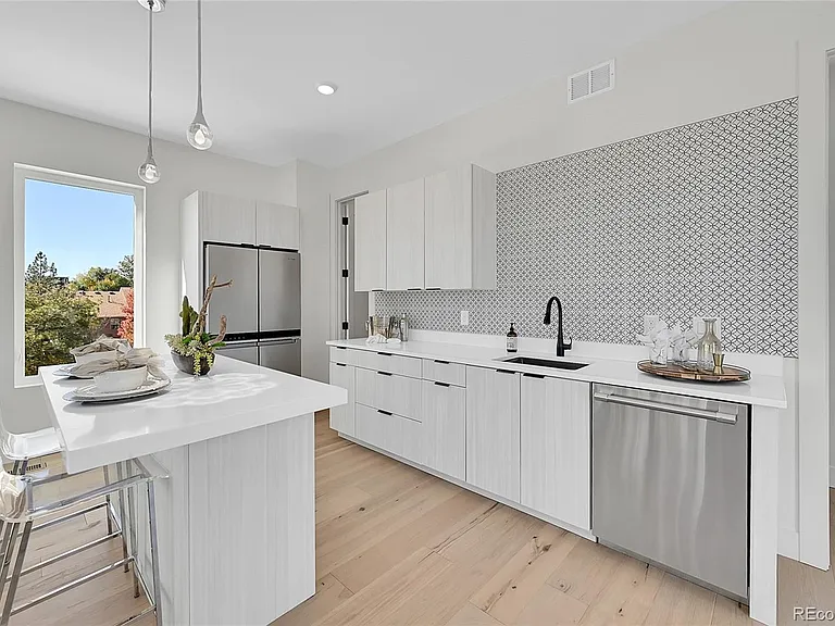 4895 W 29th Ave — Photo 32