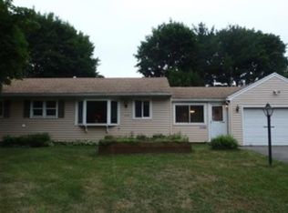 519 Glenview Ct, Webster, NY 14580