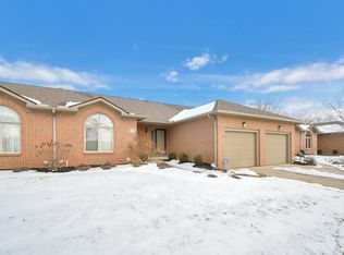 4794 Cypress Grove Ct, Groveport, OH 43125